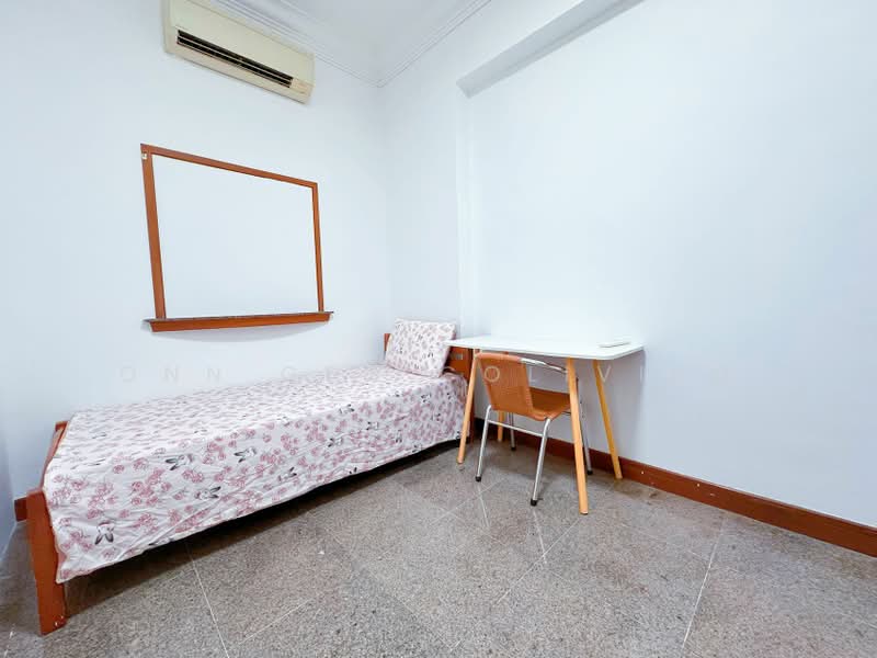 Eastpoint Green, 3 Simei Street 3, Room Rental, 100 sqft, Condominium For Rent, by David, 500201947 - Bedroom - PropertyGuru.com.sg
