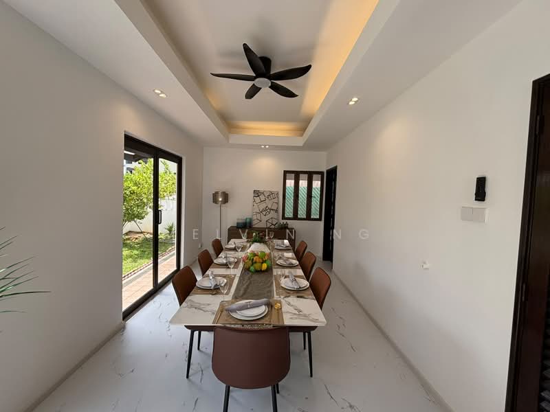 ⭐No Need to Look Elsewhere⭐3storey FREEHOLD Home for less than $6M, Rare 3storey | 5 Rooms | 2 Cars, Bedok / Upper East Coast, 5 Bedrooms, 3,200 sqft, Corner Terrace For Sale, by Melvin Ng, 500201955 - Dining Room - PropertyGuru.com.sg