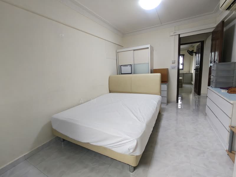 329 Yishun Ring Road, 329 Yishun Ring Road, 3 Bedrooms, 1,119 sqft, HDB Flat For Sale, by Amy Tan, 500201957 - Bedroom - PropertyGuru.com.sg