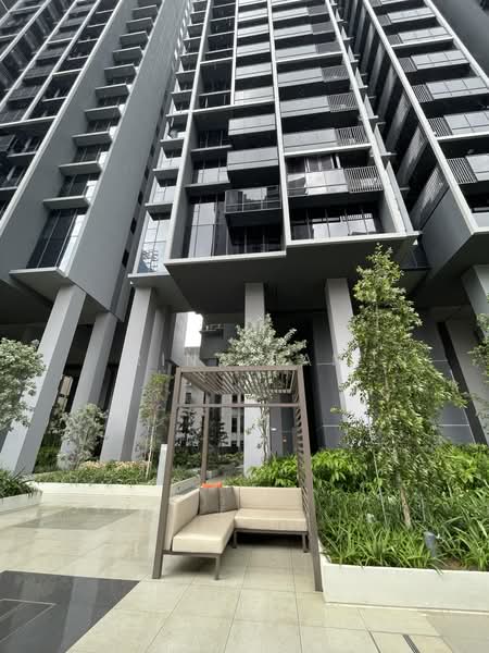 The M, 30 Middle Road, Room Rental, 120 sqft, Condominium For Rent, by Rina Tan, 500201960 - Exterior - PropertyGuru.com.sg
