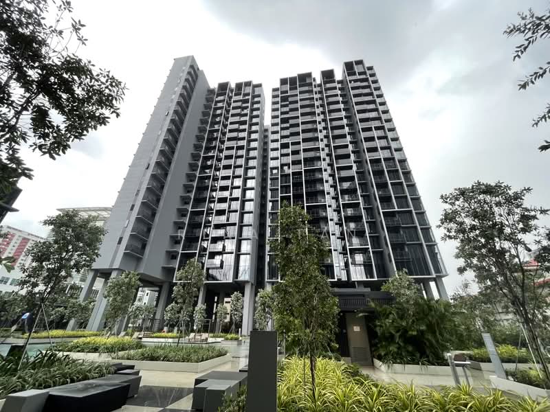 The M, 30 Middle Road, Room Rental, 120 sqft, Condominium For Rent, by Rina Tan, 500201960 - Exterior - PropertyGuru.com.sg