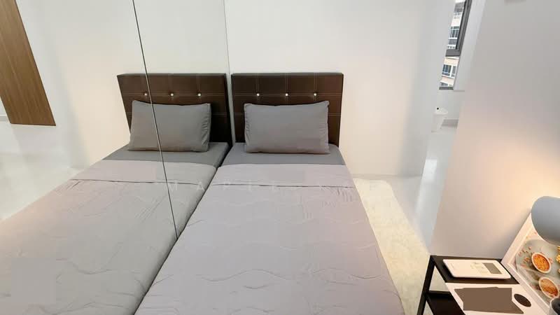 The Foliage, 370 Pasir Panjang Road, Room Rental, 100 sqft, Condominium For Rent, by Maple Yap, 500201964 - ECON4 - PropertyGuru.com.sg