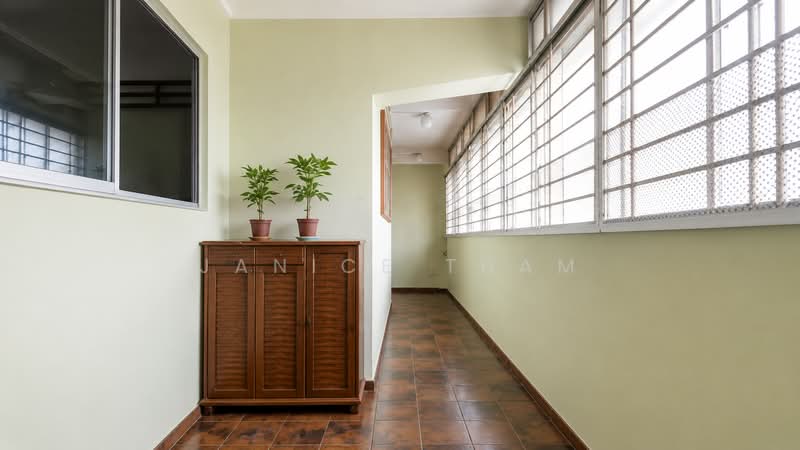 805 Woodlands Street 81, 805 Woodlands Street 81, 5 Bedrooms, 2,066 sqft, HDB Flat For Sale, by Janice Tham, 500201970 - Corridor - PropertyGuru.com.sg