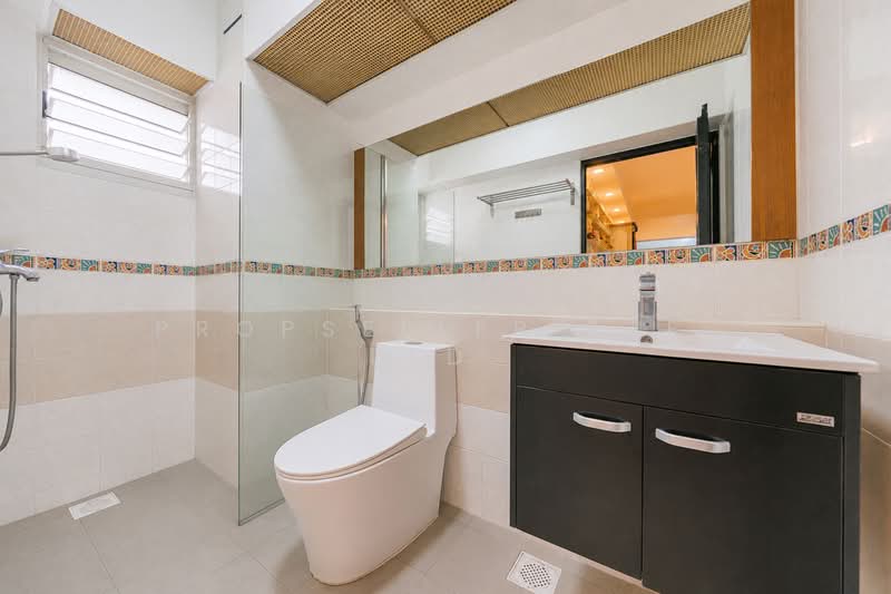 385 Bukit Batok West Avenue 5, 385 Bukit Batok West Avenue 5, 3 Bedrooms, 1,238 sqft, HDB Flat For Sale, by ADNIX LIU, 500201993 - PropertyGuru.com.sg
