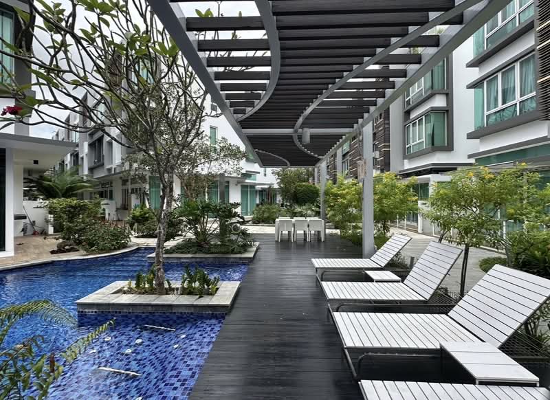Cabana, , 4 Bedrooms, 3,122 sqft, Cluster House For Sale, by Marjorie Teo, 500202024 - Pool - PropertyGuru.com.sg
