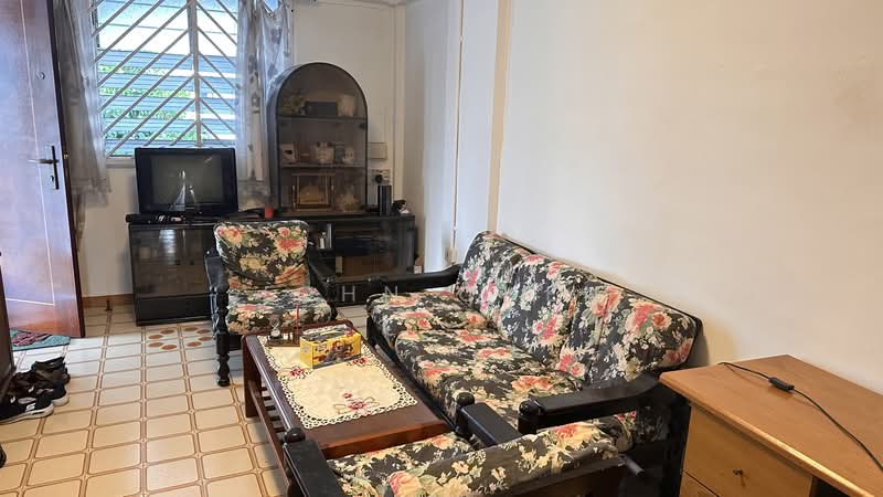 606 Bedok Reservoir Road, 606 Bedok Reservoir Road, 2 Bedrooms, 721 sqft, HDB Flat For Rent, by John Chen, 500202027 - Living Room - PropertyGuru.com.sg