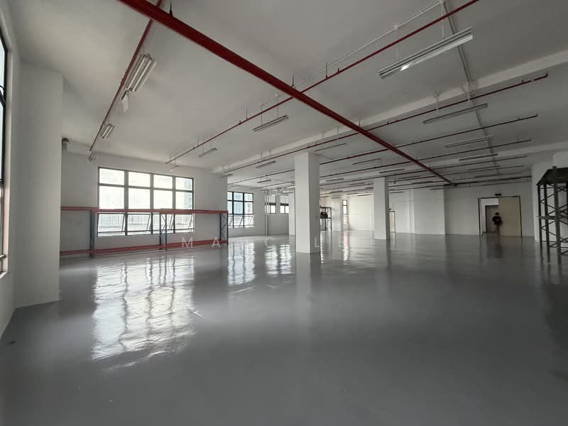 CSI Distribution Centre, 2 Kim Chuan Drive, 6,000 sqft, Factory / Workshop (B2) For Rent, by Marc Lee, 500202050 - Interior - CommercialGuru.com.sg