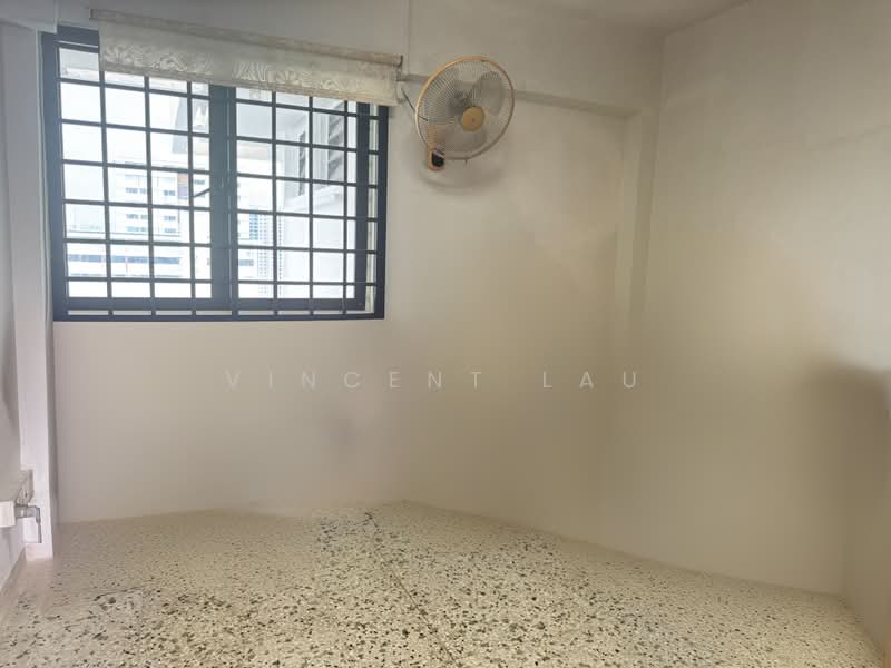 219 Lorong 8 Toa Payoh, 219 Lorong 8 Toa Payoh, 3 Bedrooms, 882 sqft, HDB Flat For Sale, by Vincent Lau, 500202053 - Interior - PropertyGuru.com.sg