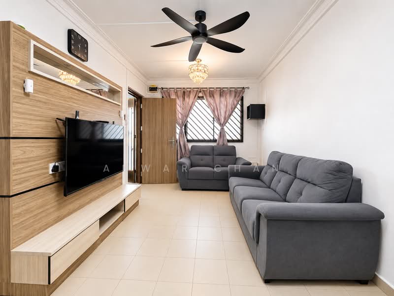 106 Teck Whye Lane, 106 Teck Whye Lane, 2 Bedrooms, 785 sqft, HDB Flat For Sale, by Anwar Chan, 500202055 - Living Room - PropertyGuru.com.sg