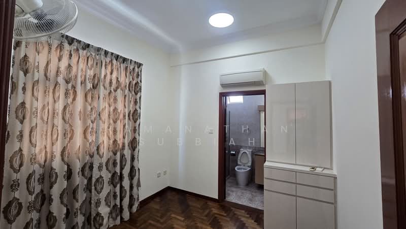 346 Lorong Lew lian, Lorong Lew lian, 6 Bedrooms, 3,100 sqft, Semi-Detached House For Rent, by Ramanathan Subbiah, 500202057 - Bathroom - PropertyGuru.com.sg