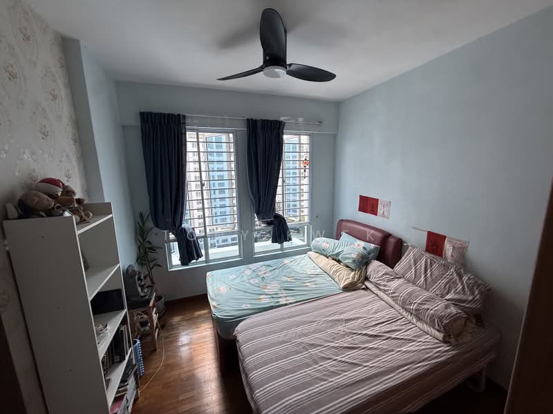Northoaks, 20 Woodlands Cresent, 3 Bedrooms, 1,249 sqft, Condominium For Sale, by Tony Kwek, 500202063 - Bedroom - PropertyGuru.com.sg