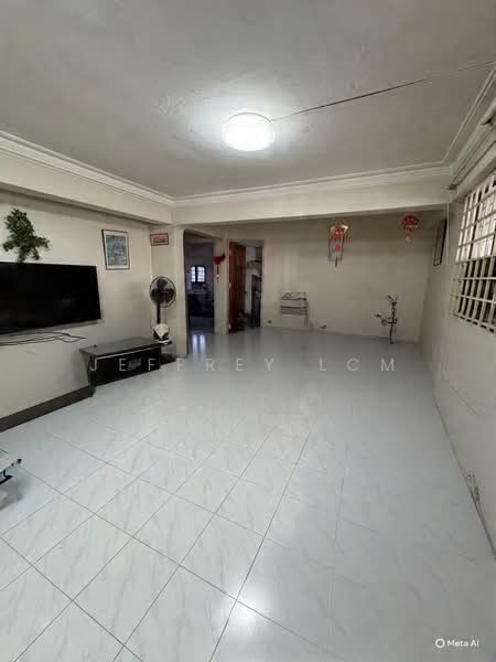 620 Ang Mo Kio Avenue 9, 620 Ang Mo Kio Avenue 9, 3 Bedrooms, 1,076 sqft, HDB Flat For Sale, by Jeffrey LCM, 500202068 - Living Room - PropertyGuru.com.sg
