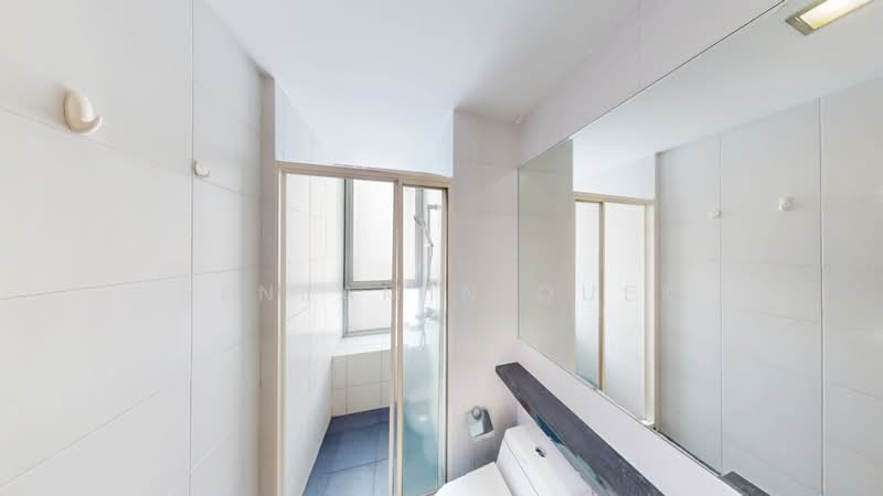 Kovan Melody, 37 Kovan Road, 2 Bedrooms, 872 sqft, Condominium For Sale, by Benjamin Quek, 500202070 - Bathroom - PropertyGuru.com.sg