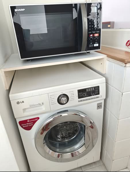 Oleander Towers, 911 Lorong 1 Toa Payoh, 3 Bedrooms, 1,141 sqft, Condominium For Sale, by Julia Low, 500202072 - Interior - PropertyGuru.com.sg