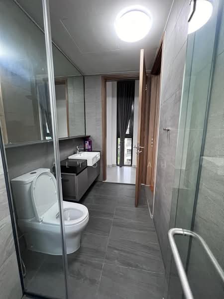 Parkwood Residences, 208 Yio Chu Kang Road, 3 Bedrooms, 936 sqft, Condominium For Sale, by Alton Nah, 500202081 - Bathroom - PropertyGuru.com.sg