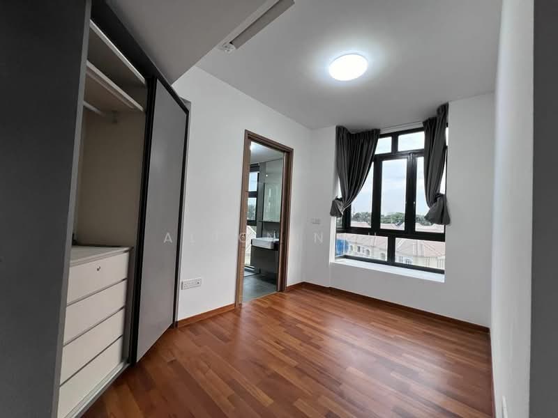 Parkwood Residences, 208 Yio Chu Kang Road, 3 Bedrooms, 936 sqft, Condominium For Sale, by Alton Nah, 500202081 - Bedroom - PropertyGuru.com.sg