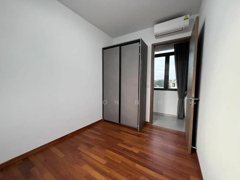 Parkwood Residences, 208 Yio Chu Kang Road, 3 Bedrooms, 936 sqft, Condominium For Sale, by Alton Nah, 500202081 - Bedroom - PropertyGuru.com.sg