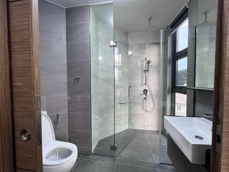Parkwood Residences, 208 Yio Chu Kang Road, 3 Bedrooms, 936 sqft, Condominium For Sale, by Alton Nah, 500202081 - Bathroom - PropertyGuru.com.sg