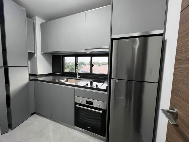 Parkwood Residences, 208 Yio Chu Kang Road, 3 Bedrooms, 936 sqft, Condominium For Sale, by Alton Nah, 500202081 - Kitchen - PropertyGuru.com.sg
