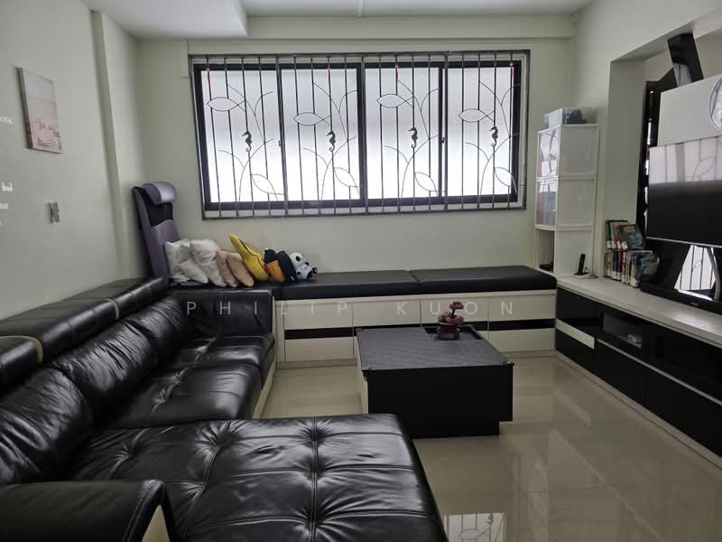 518 Serangoon North Avenue 4, 518 Serangoon North Avenue 4, Hougang / Punggol / Sengkang, Room Rental, 150 sqft, HDB Flat For Rent, by Philip Kuon, 500202083 - Living Room - PropertyGuru.com.sg