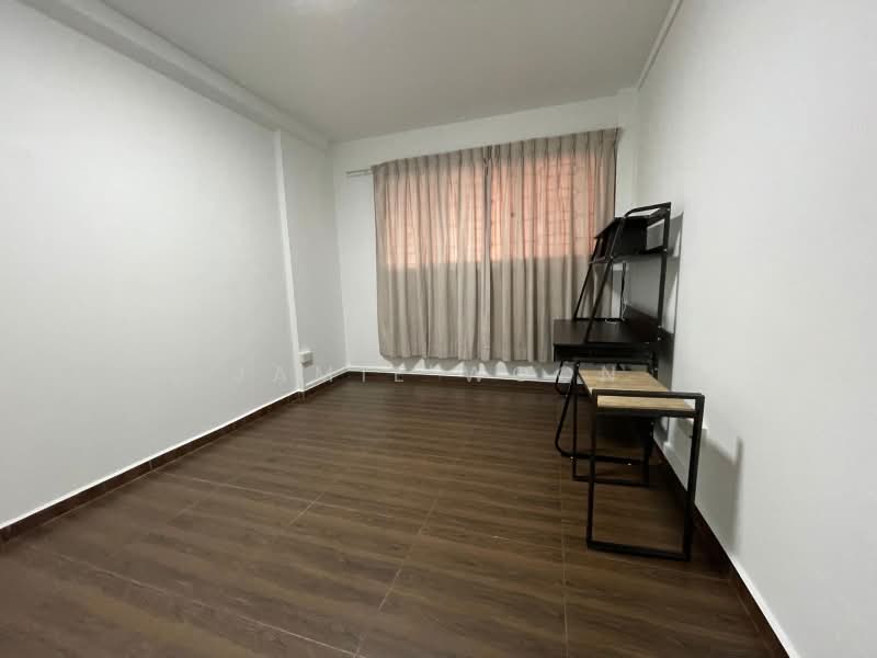 297 Tampines Street 22, 297 Tampines Street 22, 2 Bedrooms, 786 sqft, HDB Flat For Rent, by Jamie Woon, 500202089 - Study - PropertyGuru.com.sg