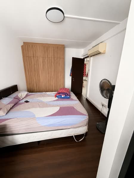 297 Tampines Street 22, 297 Tampines Street 22, 2 Bedrooms, 786 sqft, HDB Flat For Rent, by Jamie Woon, 500202089 - Bedroom - PropertyGuru.com.sg