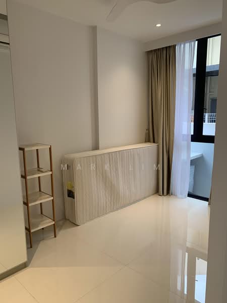 Eng Aun Park, Jalan Novena Utara, 2 Bedrooms, 990 sqft, Terraced House For Rent, by Mark Lim, 500202090 - Balcony - PropertyGuru.com.sg