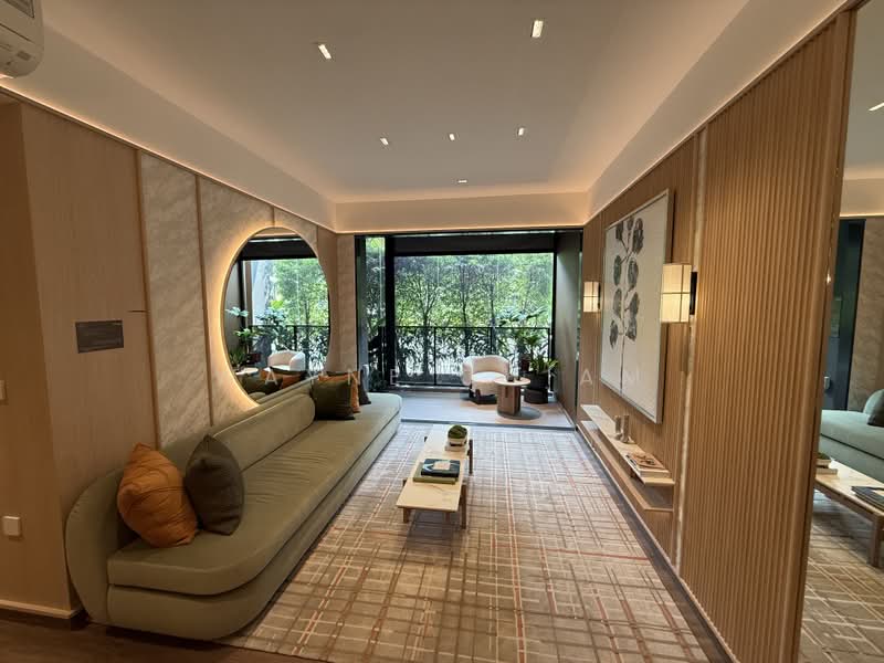 1km From Nan Hua high school, , 4 Bedrooms, 1,313 sqft, Condominium For Sale, by Wayne Chiam, 500202099 - PropertyGuru.com.sg