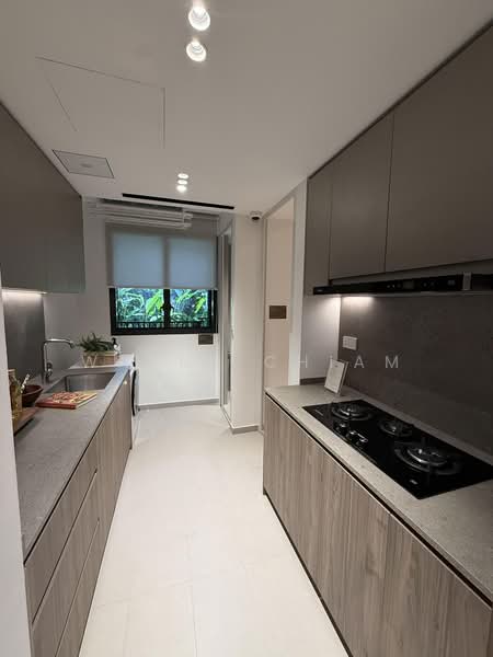 1km From Nan Hua high school, , 4 Bedrooms, 1,313 sqft, Condominium For Sale, by Wayne Chiam, 500202099 - PropertyGuru.com.sg