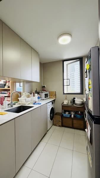 Vue 8 Residence, 97 Pasir Ris Heights, Pasir Ris / Tampines, 2 Bedrooms, 926 sqft, Condominium For Sale, by Frank Zheng 郑舜臣, 500202108 - Kitchen - PropertyGuru.com.sg