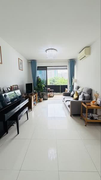 Vue 8 Residence, 97 Pasir Ris Heights, Pasir Ris / Tampines, 2 Bedrooms, 926 sqft, Condominium For Sale, by Frank Zheng 郑舜臣, 500202108 - Living Room - PropertyGuru.com.sg