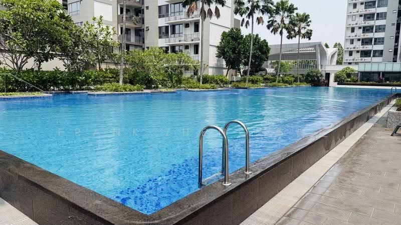 Vue 8 Residence, 97 Pasir Ris Heights, Pasir Ris / Tampines, 2 Bedrooms, 926 sqft, Condominium For Sale, by Frank Zheng 郑舜臣, 500202108 - Pool - PropertyGuru.com.sg