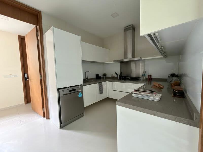 Residences @ Emerald Hill, 119 Emerald Hill Road, 4 Bedrooms, 2,282 sqft, Condominium For Sale, by Linda Zhang, 500202109 - Kitchen - PropertyGuru.com.sg