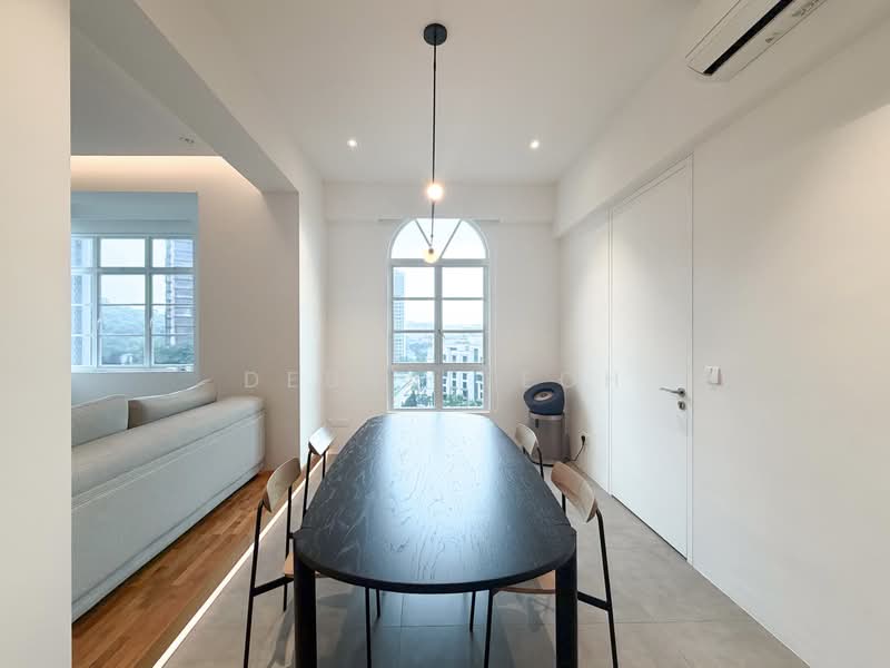 Hillview Heights, 27 Hillview Avenue, 2 Bedrooms, 958 sqft, Condominium For Sale, by Debra Teoh, 500202113 - Dining Room - PropertyGuru.com.sg