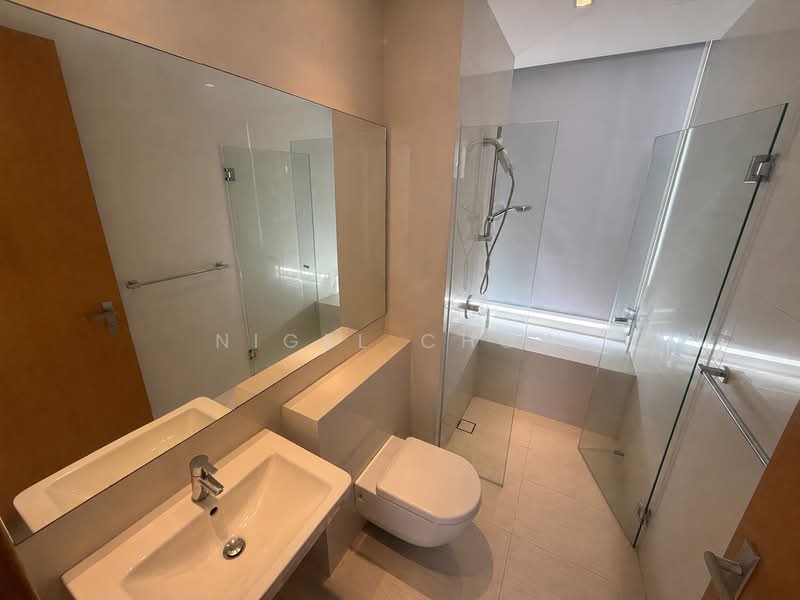 The Cosmopolitan, 200 Kim Seng Road, 3 Bedrooms, 1,324 sqft, Condominium For Rent, by Nigel Chow, 500202119 - Bathroom - PropertyGuru.com.sg
