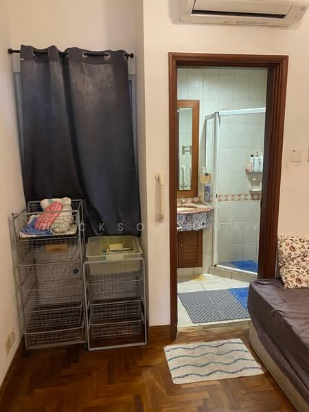 Common Room with attached bath in Serangoon area for rent! 028, , Room Rental, 150 sqft, Terraced House For Rent, by Nickson Guay, 500202123 - Bathroom - PropertyGuru.com.sg