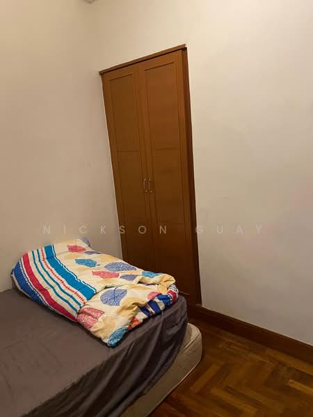 Common Room with attached bath in Serangoon area for rent! 028, , Room Rental, 150 sqft, Terraced House For Rent, by Nickson Guay, 500202123 - Bedroom - PropertyGuru.com.sg