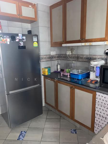 Common Room with attached bath in Serangoon area for rent! 028, , Room Rental, 150 sqft, Terraced House For Rent, by Nickson Guay, 500202123 - Kitchen - PropertyGuru.com.sg