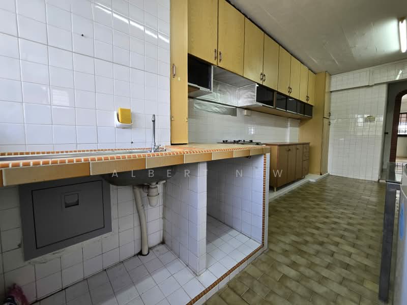 178 Bukit Batok West Avenue 8, 178 Bukit Batok West Avenue 8, 2 Bedrooms, 786 sqft, HDB Flat For Rent, by Albert New, 500202124 - Kitchen - PropertyGuru.com.sg