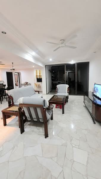 189A Rivervale Drive, 189A Rivervale Drive, 4 Bedrooms, 1,410 sqft, HDB Flat For Sale, by James Yeo, 500202126 - Living Room - PropertyGuru.com.sg