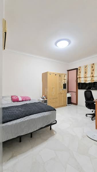 189A Rivervale Drive, 189A Rivervale Drive, 4 Bedrooms, 1,410 sqft, HDB Flat For Sale, by James Yeo, 500202126 - Bedroom - PropertyGuru.com.sg