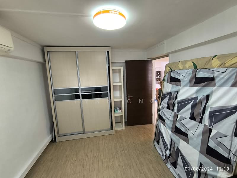 207 Toa Payoh North, 207 Toa Payoh North, 2 Bedrooms, 700 sqft, HDB Flat For Rent, by LYNN ONG, 500202135 - Bedroom - PropertyGuru.com.sg