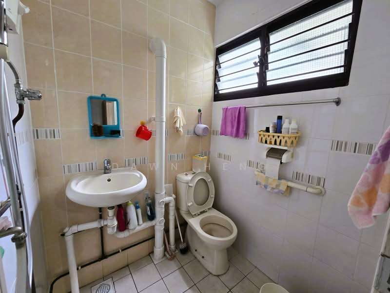 206 Yishun Street 21, 206 Yishun Street 21, 2 Bedrooms, 721 sqft, HDB Flat For Sale, by Dawn Heng, 500202145 - PropertyGuru.com.sg