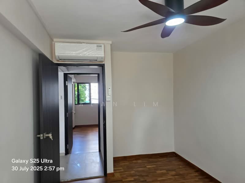 461 Tampines Street 44, 461 Tampines Street 44, Room Rental, 100 sqft, HDB Flat For Rent, by Alan Lim, 500202146 - Interior - PropertyGuru.com.sg