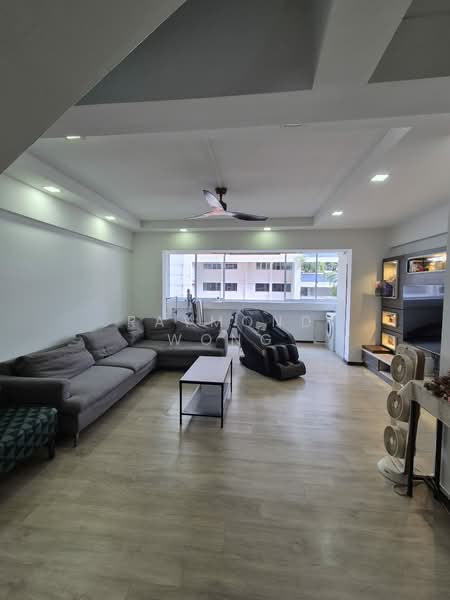 125 Serangoon North Avenue 1, 125 Serangoon North Avenue 1, 3 Bedrooms, 1,593 sqft, HDB Flat For Sale, by Raymond Wong, 500202148 - Living Room - PropertyGuru.com.sg