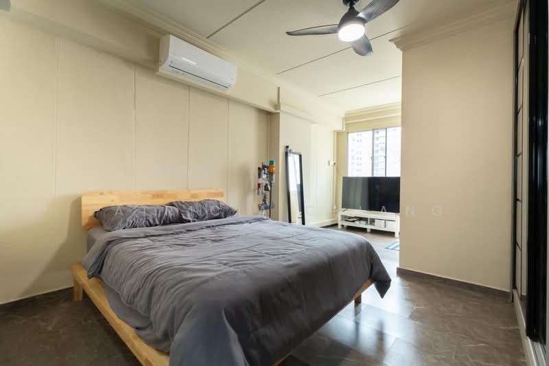 402 Choa Chu Kang Avenue 3, 402 Choa Chu Kang Avenue 3, 3 Bedrooms, 1,119 sqft, HDB Flat For Sale, by Patricia Chiang, 500202153 - Bedroom - PropertyGuru.com.sg