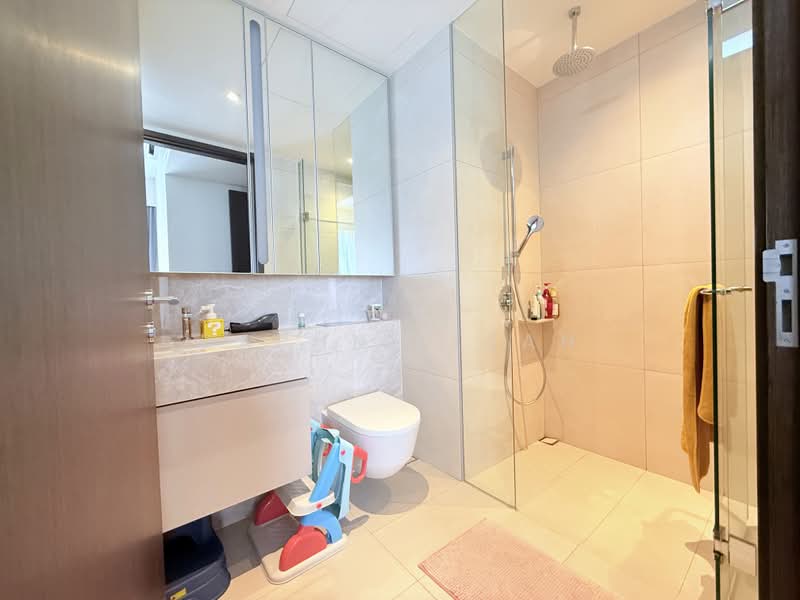 Forett at Bukit Timah, 32A Toh Tuck Road, 3 Bedrooms, 1,119 sqft, Condominium For Rent, by Daphne Lean, 500202154 - Bathroom - PropertyGuru.com.sg