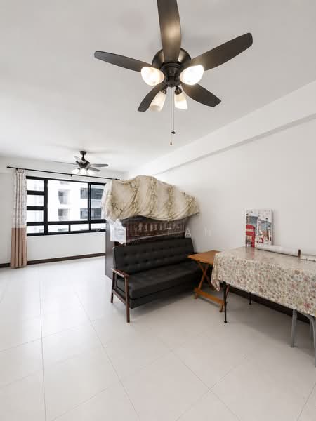 260C Punggol Way, 260C Punggol Way, 3 Bedrooms, 1,001 sqft, HDB Flat For Rent, by Kai Tan, 500202156 - Living Room - PropertyGuru.com.sg
