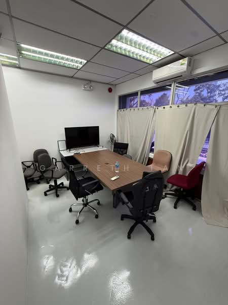 Ground Floor Sheltered Warehouse and Office Gul Lane, Gul Lane, 8,000 sqft, Warehouse For Rent, by Garreth Tan, 500202176 - Interior - CommercialGuru.com.sg