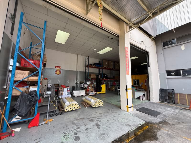 Ground Floor Sheltered Warehouse and Office Gul Lane, Gul Lane, 8,000 sqft, Warehouse For Rent, by Garreth Tan, 500202176 - Exterior - CommercialGuru.com.sg